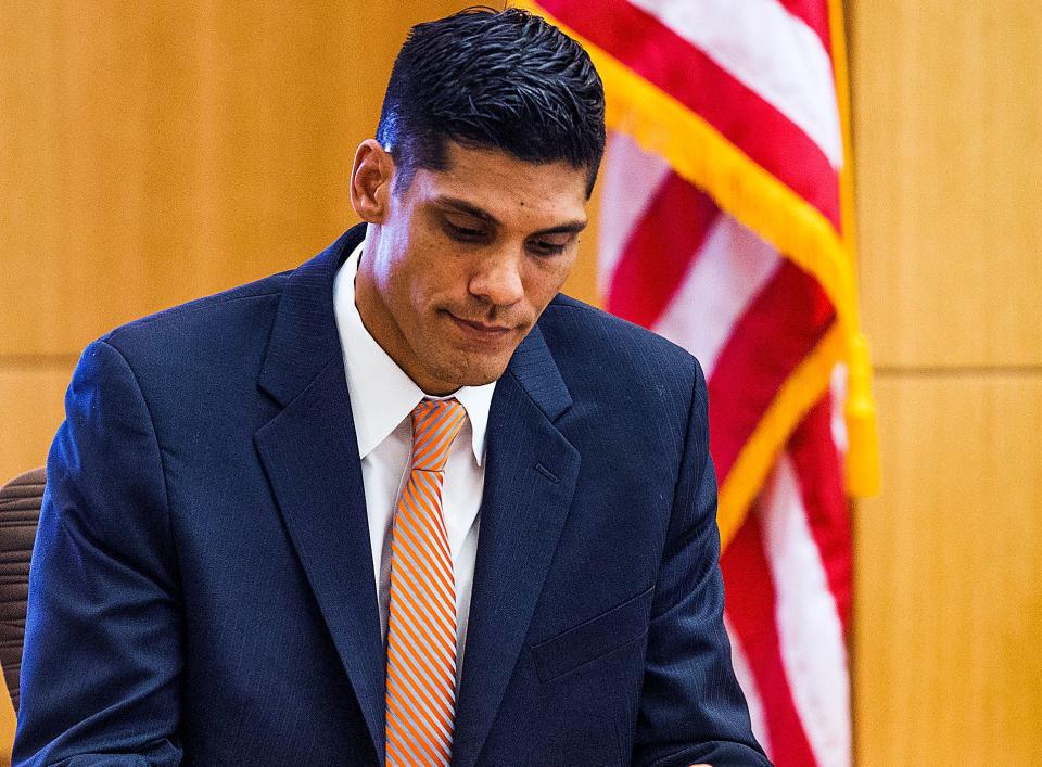 When Horn stepped down, Martinez called Nathan Mendes to the stand.  A Special Agent with the U.S. Department of the Interior, Mendes was a Siskiyou County Sheriff's Detective when Arias was arrested in July 2008.  Mendes testified about Aria's infamous smiling mug shot and her demeanor the day of her arrest.  "She looked up at the correctional officers that were booking her and asked if her hair was okay," Mendes testified.  He added, "The whole thing was odd, including the [mug shot] photo ... Most people who take a booking photo don't take a really nice photograph and she was grinning."  Mendes then went on to detail a trail of credit card receipts found in Arias' possession, which detailed her trip from California to Utah and Nevada, in the days leading up to and after Alexander's slaying. Mendes said there were no receipts from Arizona, suggesting Arias had attempted to hide her visit there.