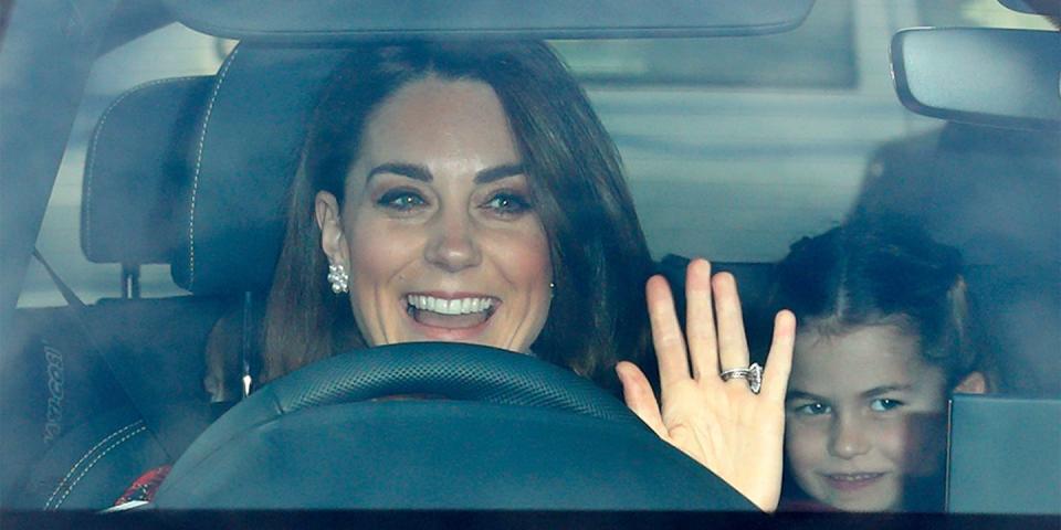 <p>The duchess takes the wheel as she drives her family to a Christmas lunch at Buckingham Palace.</p>