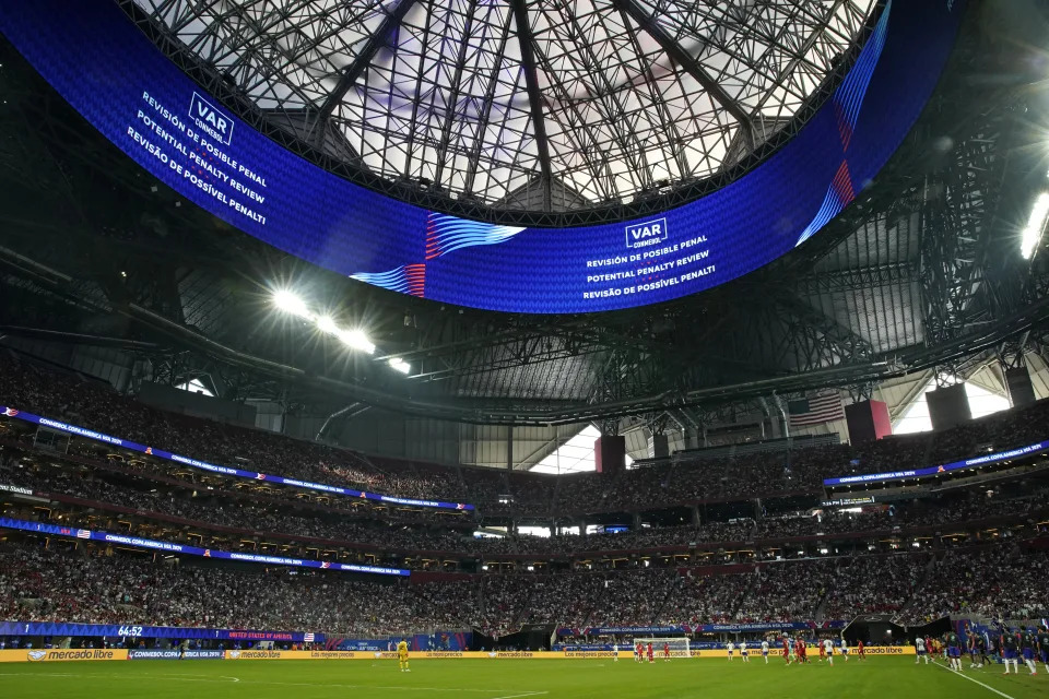 El Mercedes Benz Stadium, en Atlanta, Georgia, será sede mundialista en 2026. (Foto: EDUARDO MUNOZ/AFP via Getty Images)