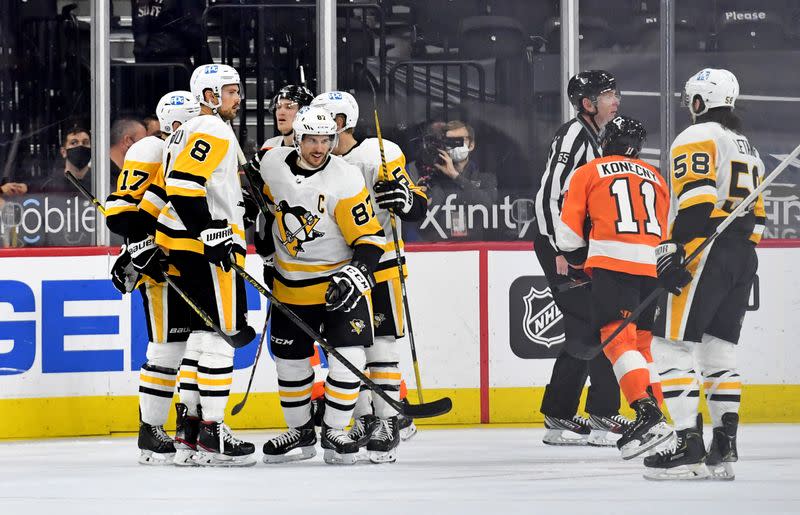 NHL: Pittsburgh Penguins at Philadelphia Flyers