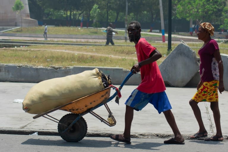 Tens of thousands of people have left Haiti's capital over the last month, according to UN data (Clarens SIFFROY)