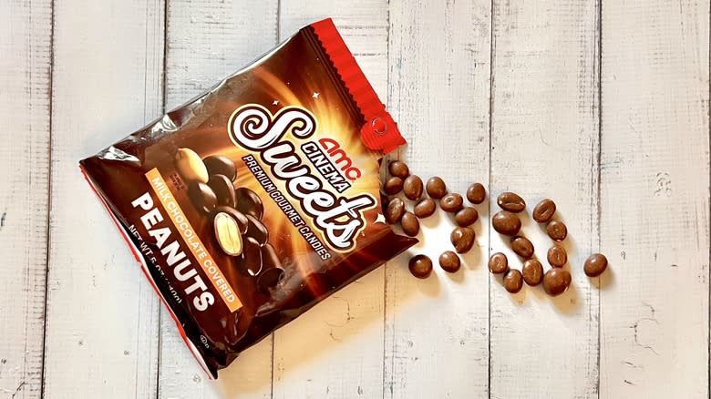 AMC Cinema Sweets chocolate peanuts 