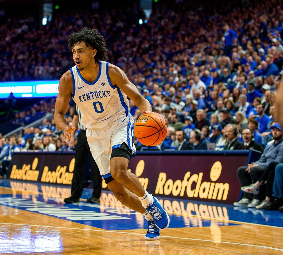 Kentucky forward Jacob Toppin (0) drove to the basket as the Wildcats faced off against Texas A&M at Rupp Arena on Saturday afternoon. Kentucky defeated Texas A&M 76-67. Jan. 21, 2023