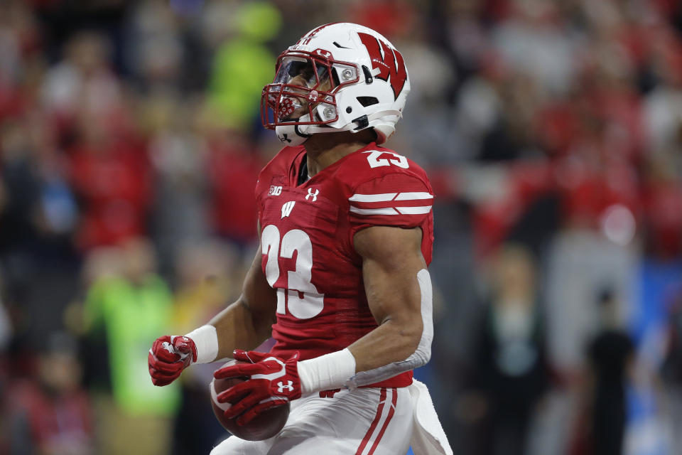 Wisconsin RB Jonathan Taylor would add another dimension to the Houston Texans. (Photo by Jeffrey Brown/Icon Sportswire via Getty Images)