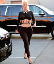 <p>New mom Iggy Azalea continues her style streak on Sunday evening, arriving to a studio in L.A.</p>