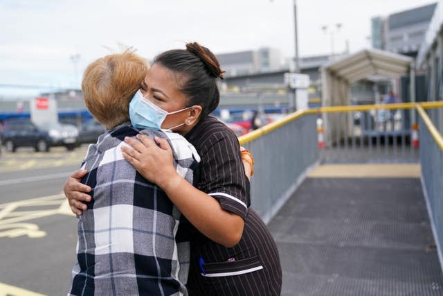 Margaret Keenan is reunited with matron May Parsons