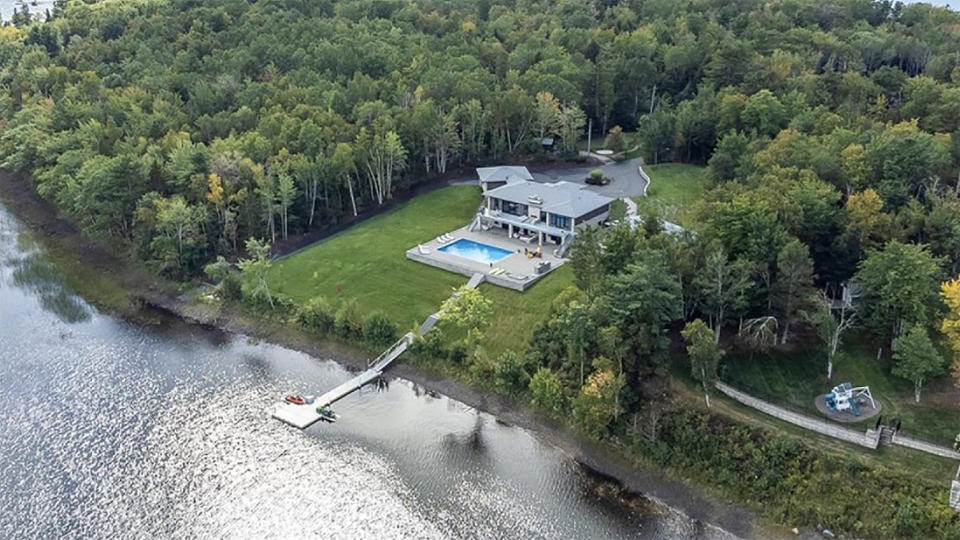 Nathan MacKinnon's lakefront home could be yours for $6 million. (Photo via The David Dunn Group)