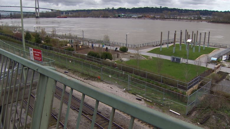 New Westminster's Front Street closes for parkade redevelopment