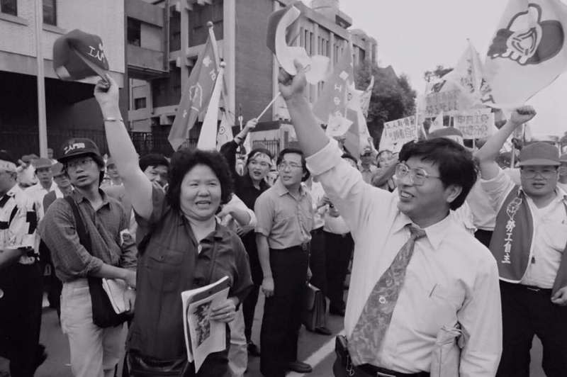 昔日街頭抗爭戰友戴振耀罹癌，陳菊表示非常不捨。（取自陳菊臉書）