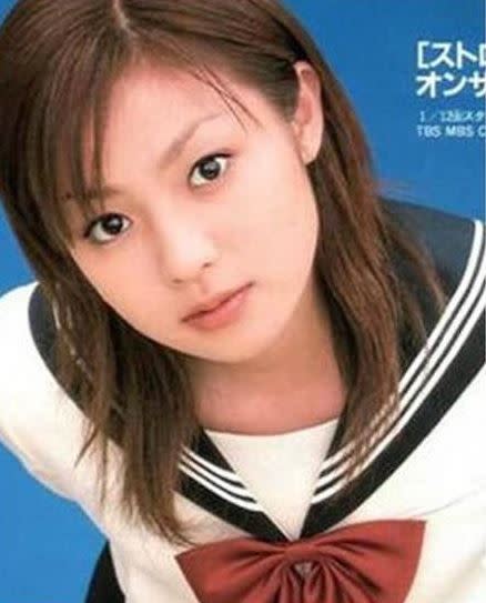 37歲深田恭子跟18歲深田恭子比美，網友直呼選不出來。（圖／翻攝自IG、推特）