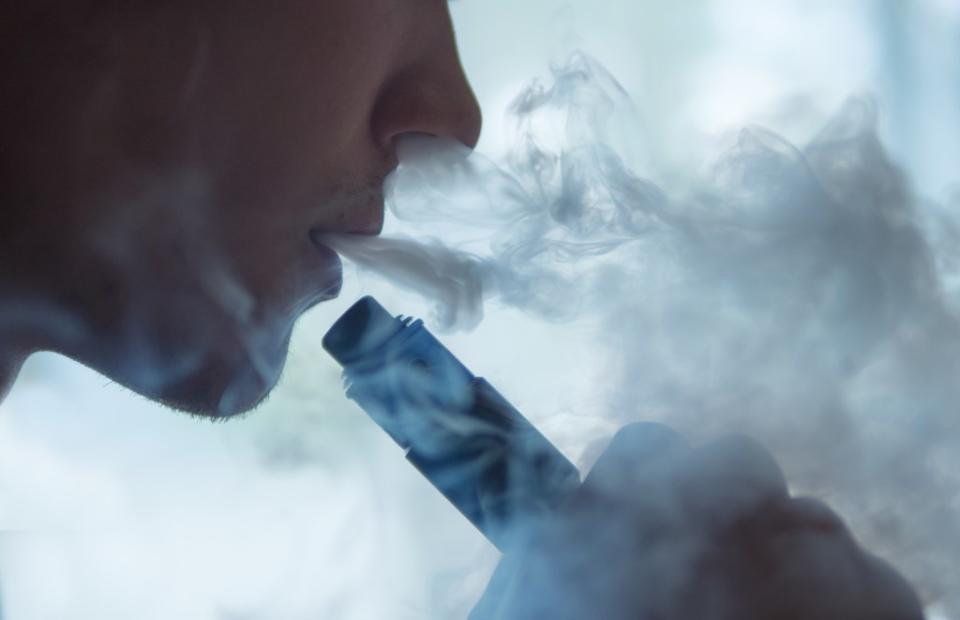 According to a new study, New York City is being flooded with illegal flavored e-vapes made in China. pavelkant – stock.adobe.com