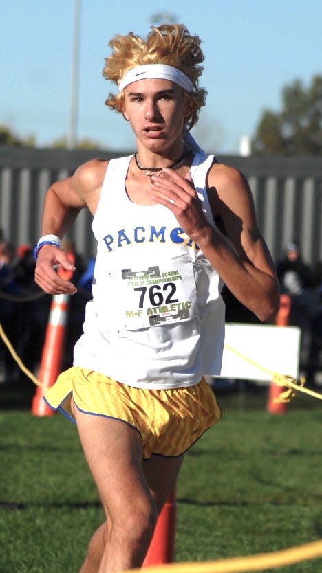 East Canton junior Brylan Holland placed ninth at the state meet, the best underclassman finish in Division III.