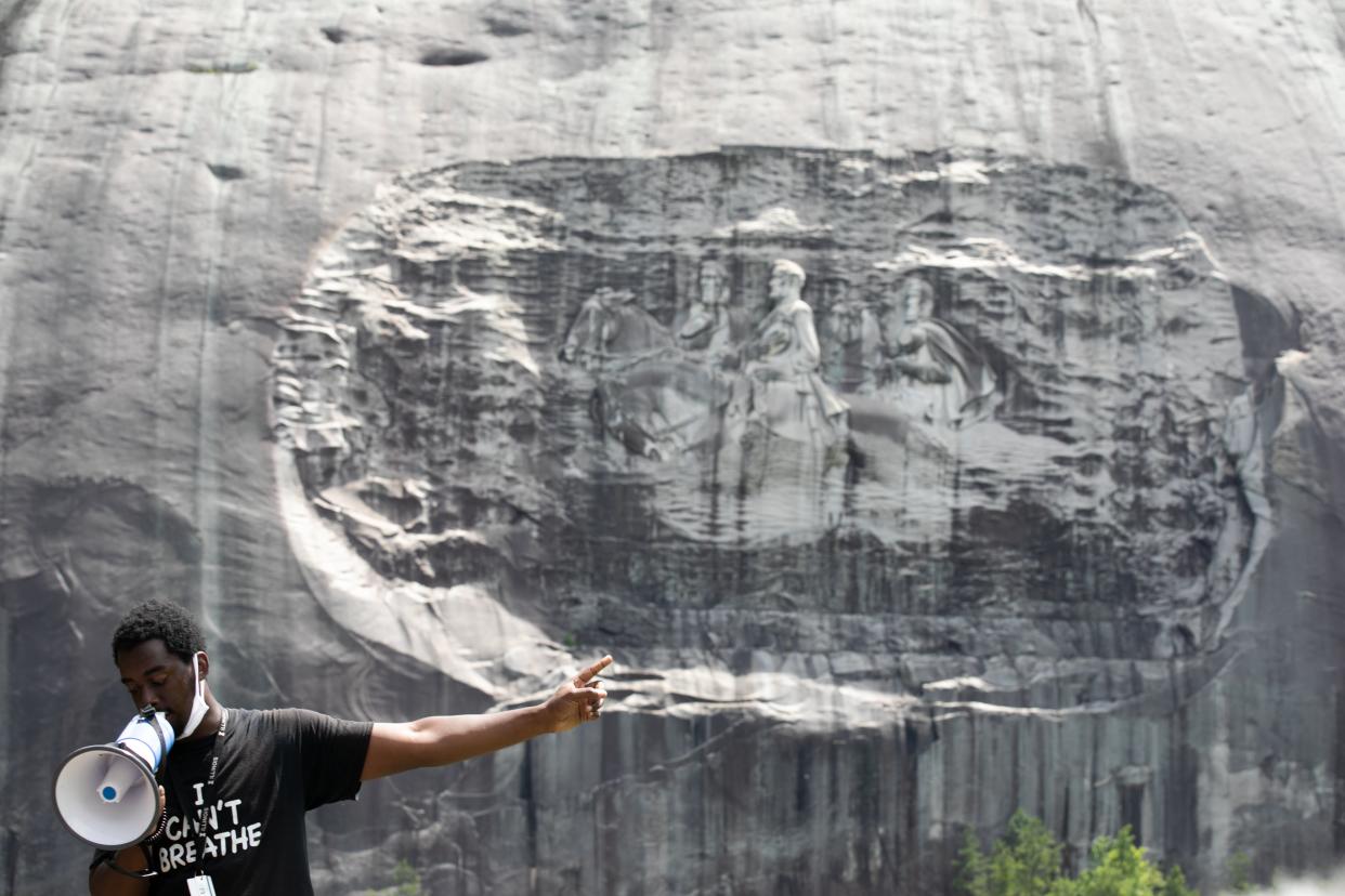 <p>Georgia’s Stone Mountain Park will keep carvings of Confederate leaders</p> (Getty Images)