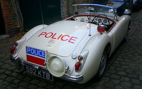 mga police car