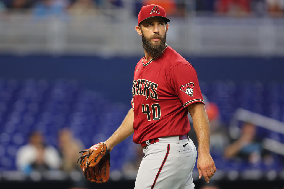 Madison Bumgarner #40 of the Arizona Diamondbacks is a fantasy mirage in 2022