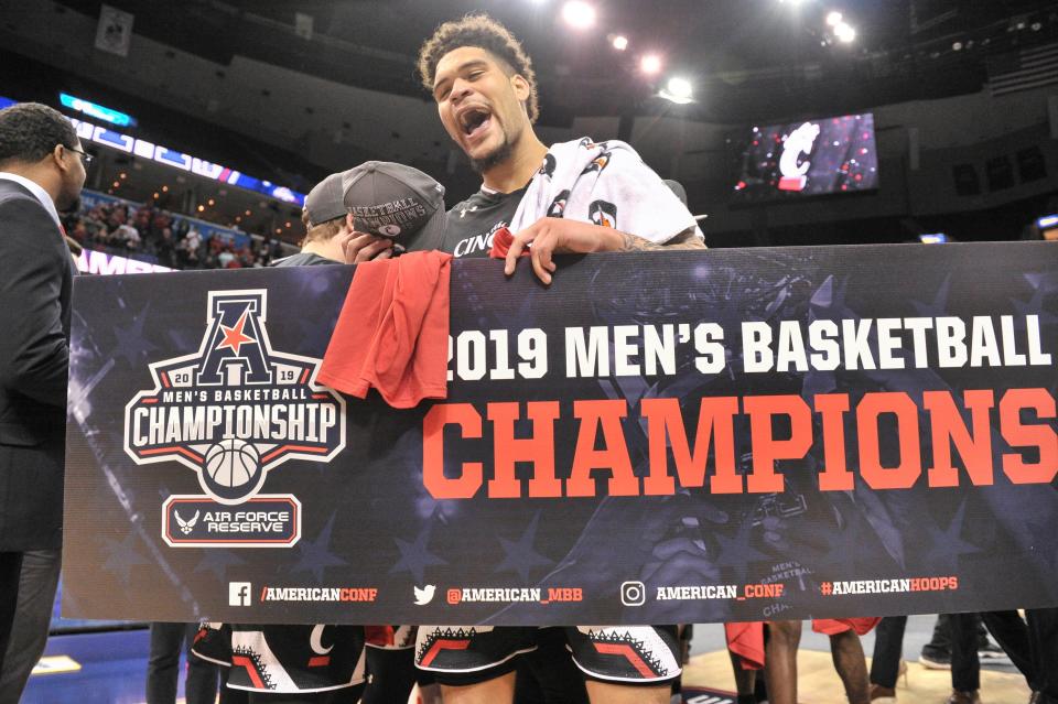 Cincinnati Bearcats guard Jarron Cumberland (34) celebrates after the game against the Houston Cougars in the American Athletic Conference Tournament at FedExForum.