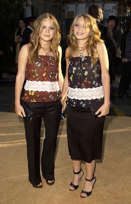 Ashley Olsen and Mary Kate Olsen at the LA premiere of New Line's Austin Powers in Goldmember