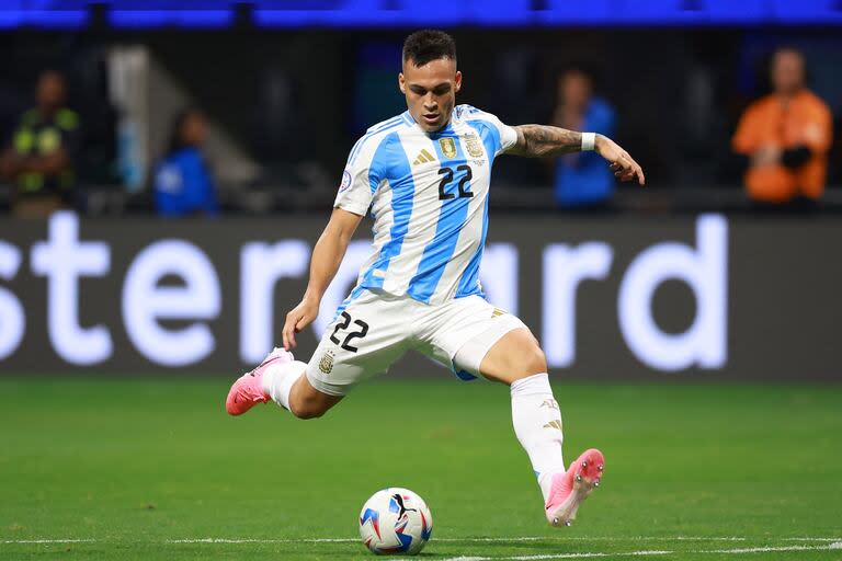 Lautaro Martínez será titular ante Chile: en la Copa América convirtió el único gol para derrotar al seleccionado trasandino