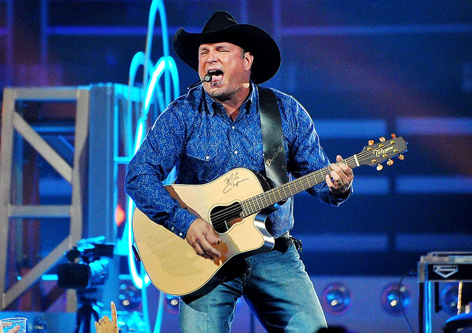 Garth Brooks could become the first five-time Entertainer of the Year winner.