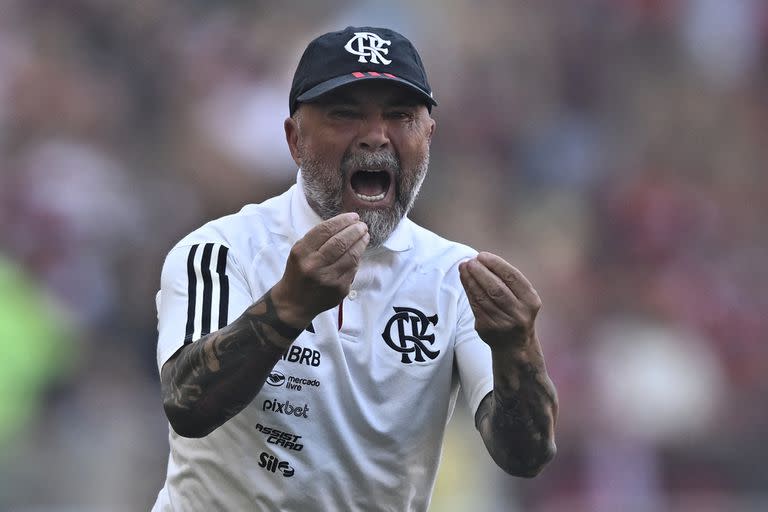 El ciclo de Jorge Sampaoli como DT de Flamengo terminó sin resultados positivos en el club más popular de Brasil