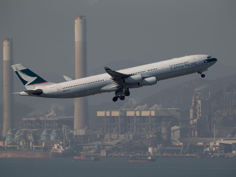 Airbus A340-300, Cathay Pacific.
