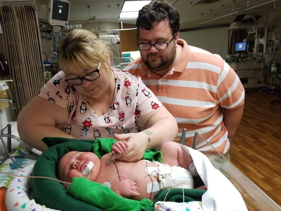 Arlington, Texas, music teachers Jennifer and Eric Medlock welcomed their son Ali James Medlock into the world Dec. 12. The newborn weighed a whopping  14 pounds and 13 ounces.