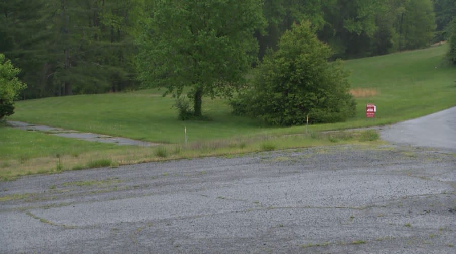 Photo: Johnson City is hoping to sell most of the former Buffalo Valley Golf Course. (WJHL)