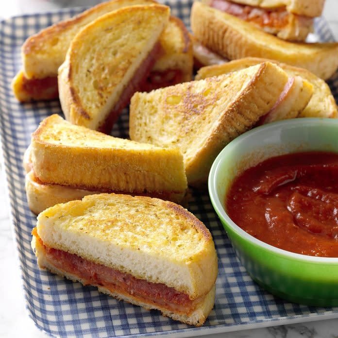 Garlic Bread Pizza Sandwiches