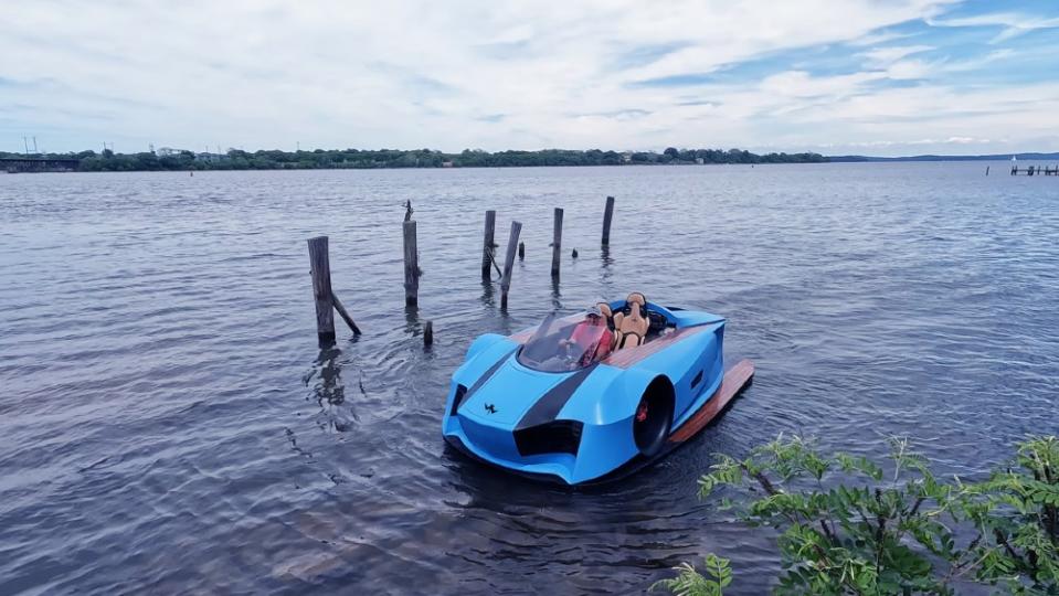 Arosa personal hovercraft.