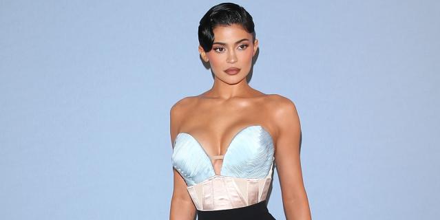 Kylie Jenner  Mini Skirt for Sale by Lowpolybylolo