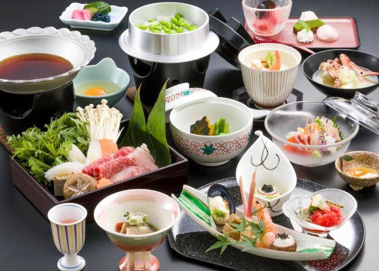 Kaiseki cuisine for dinner (Photo: Booking.com)