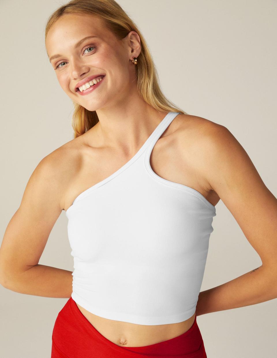 <p><a href="https://go.redirectingat.com?id=74968X1596630&url=https%3A%2F%2Fbeyondyoga.com%2Fproducts%2Fspacedye-one-up-cropped-tank-cloud-white-sd4663&sref=https%3A%2F%2Fwww.womenshealthmag.com%2Fstyle%2Fg46791200%2Fbest-one-shoulder-sports-bras%2F" rel="nofollow noopener" target="_blank" data-ylk="slk:Shop Now;elm:context_link;itc:0;sec:content-canvas" class="link ">Shop Now</a></p><p>Spacedye One Up Cropped Tank</p><p>beyondyoga.com</p><p>$36.50</p>