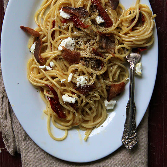 Sun Dried Tomato and Goat Cheese Carbonara