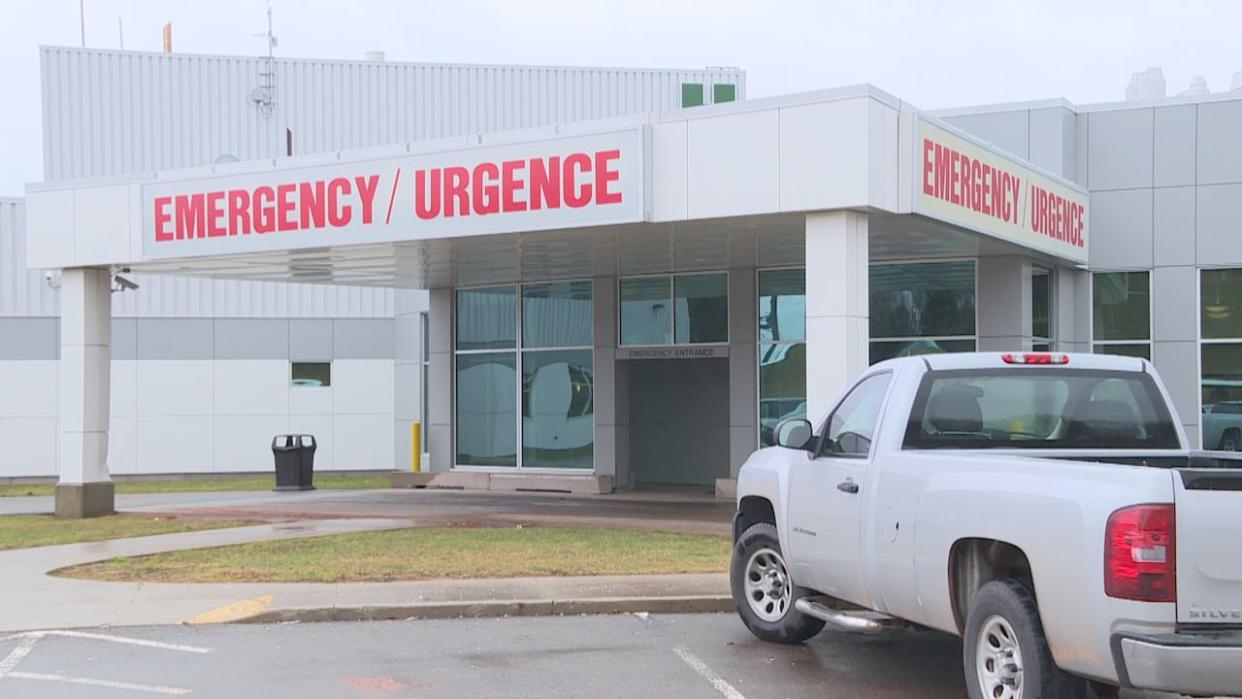 Charlottetown police subdued a man with a stun gun at the Queen Elizabeth Hospital's ER on Monday after he became agitated and wielded a pencil in a threatening manner.   (Steve Bruce/CBC - image credit)