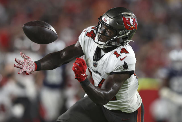 Bucs WR Chris Godwin a game-time decision Sunday night vs. Cowboys?