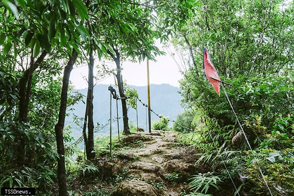 番子坑步道是淡蘭古道中路其中一段有「千階嶺」稱號。（圖：新北觀旅局提供）