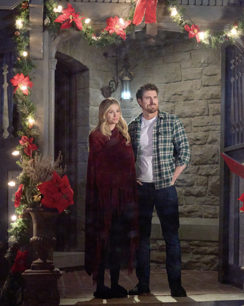 hallmark channel christmas in july 2024 movies schedule falling like snowflakes