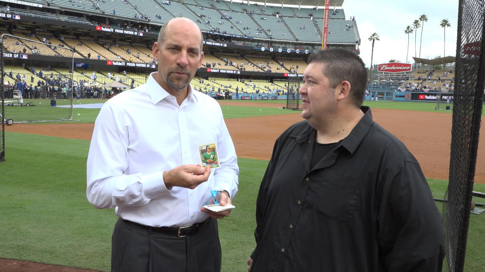 John Smoltz of Fox finds Dennis Eckersley on a new episode of 25-Year-Old Baseball Cards. (Yahoo Sports)