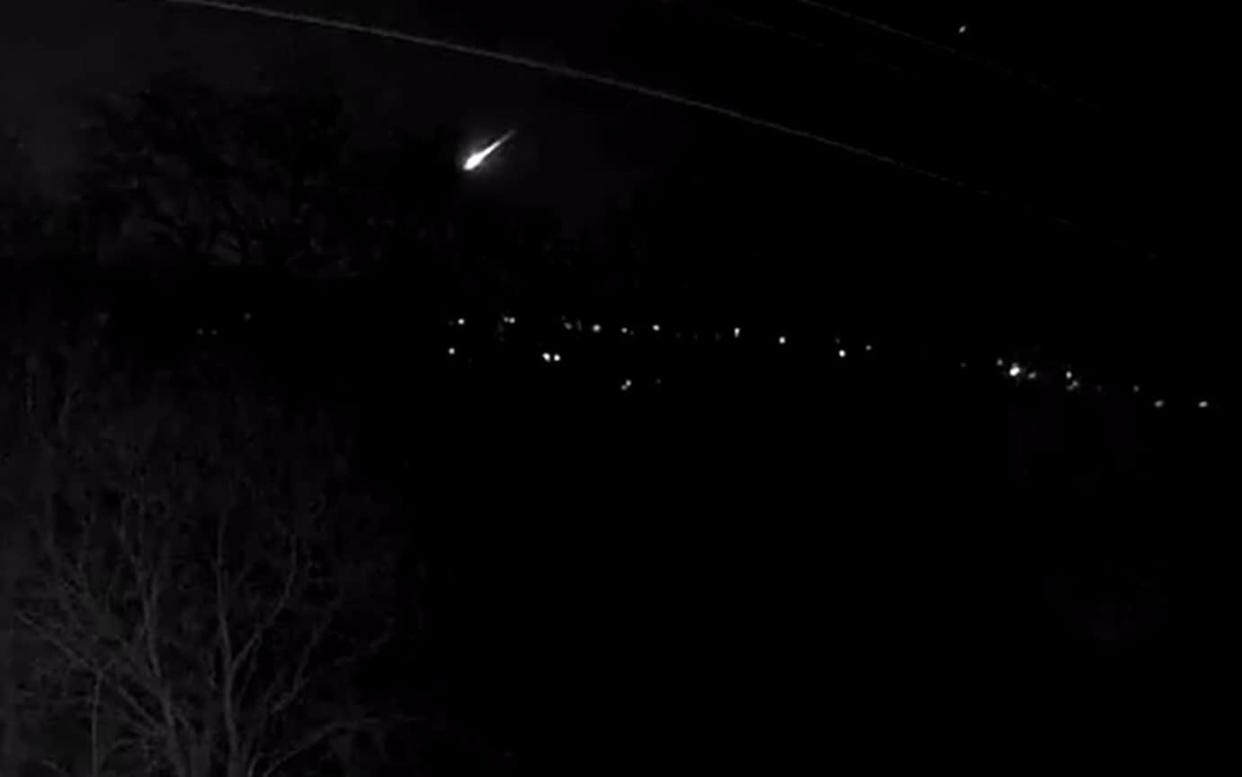 Screen grab from a video tkane with permission from the Twitter feed of @JillHemingway of a fireball that lit up the skies over the UK on Sunday night - Jill Hemingway/Twitter/PA