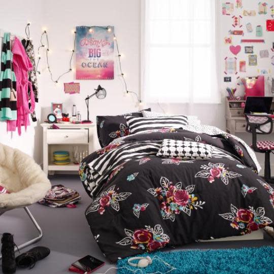 Teen Girl Bedroom Essentials: a Complete Checklist