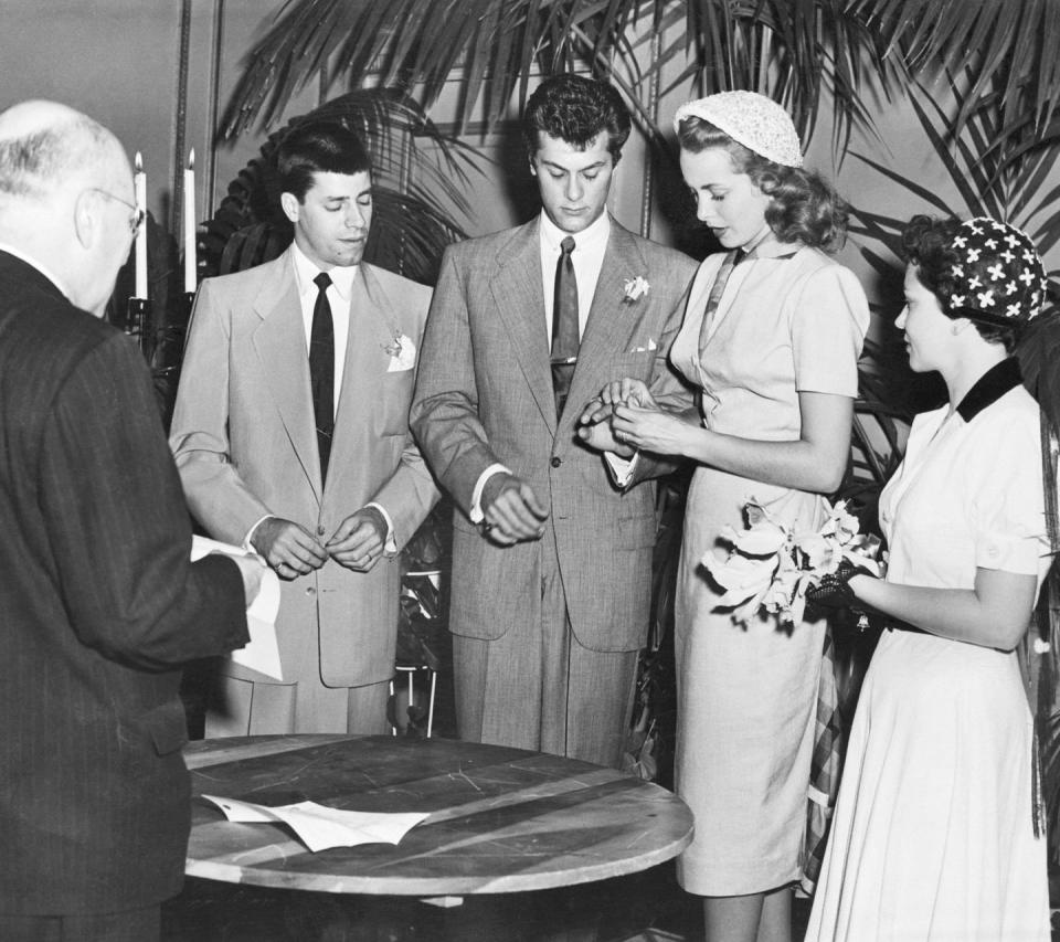 1951: Tony Curtis and Janet Leigh