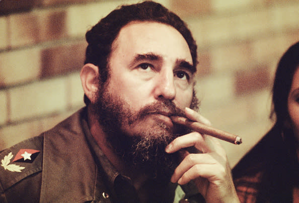 castro smoking a cigar