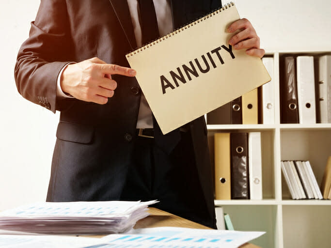 SmartAsset: Annuity Sales Reach All-Time High. Should You Buy One?