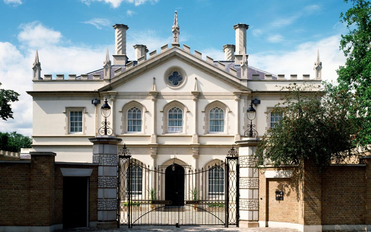 The Regent's Park Villas resemble the sort of romantic addresses in which Lord Byron might have conducted a soiree. But they were built very recently indeed - This content is subject to copyright.