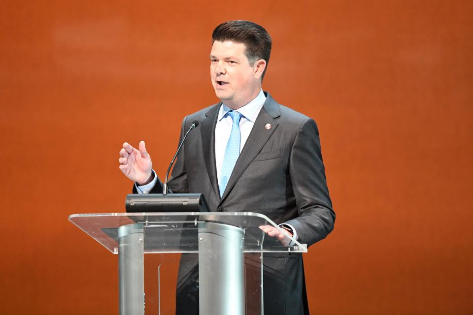Democratic gubernatorial candidate Dr. Jason Martin speaks at an forum hosted by the USA TODAY Network Tennessee in partnership with UT and Lipscomb University, held at the University of Tennessee Knoxville campus, Thursday, May 12, 2022.