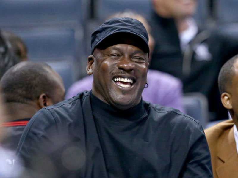 Michael Jordan comments on Phil Jackson