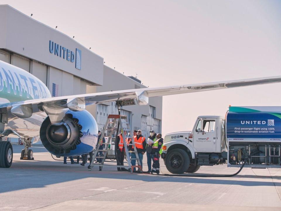 United Airlines is the first airline in the world to use 100% SAF on a passenger flight.