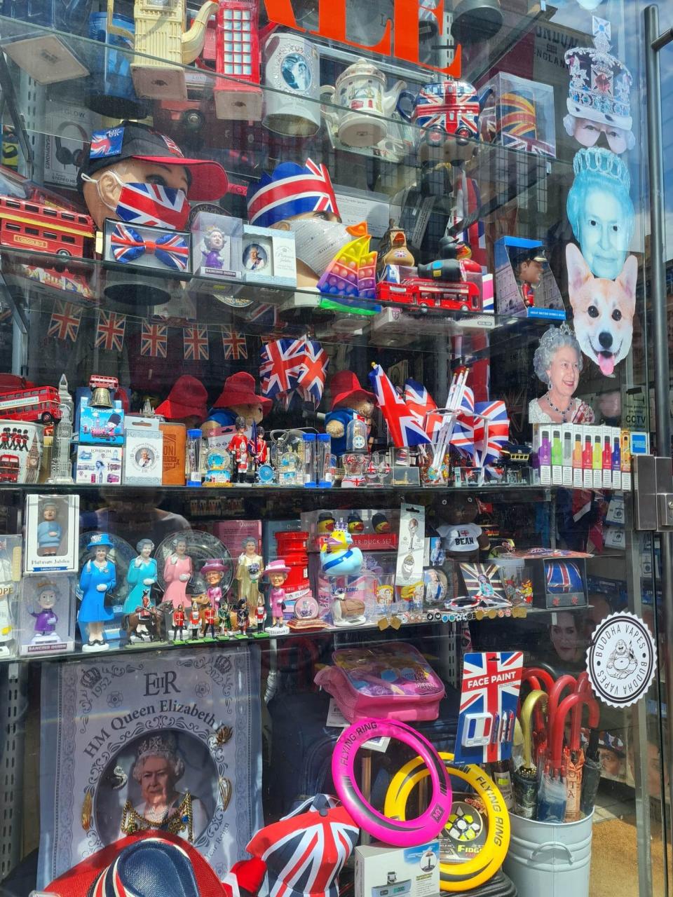 A tourist store in Kensington, London