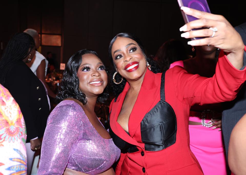 LOS ANGELES, CALIFORNIA – MARCH 09: (L-R) Naturi Naughton and Niecy Nash-Betts attend the 2023 ESSENCE Black Women In Hollywood Awards at Fairmont Century Plaza on March 09, 2023 in Los Angeles, California. (Photo by Robin L Marshall/Getty Images for ESSENCE)