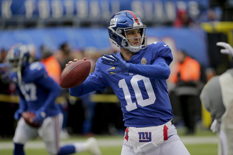 New York Giants quarterback Eli Manning (10) warms up before an NFL football game against the Miami Dolphins, Sunday, Dec. 15, 2019, in East Rutherford, N.J. (AP Photo/Seth Wenig)